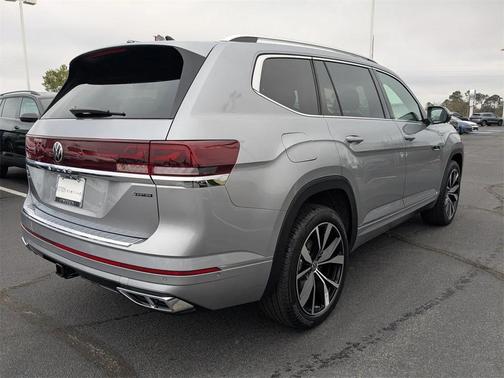 2026 Volkswagen Atlas 2.0T SEL Premium R-Line 4MOTION