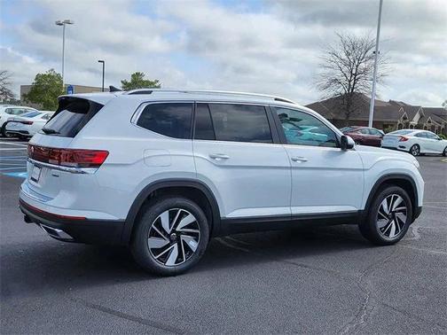 2025 Volkswagen Atlas 2.0T SEL