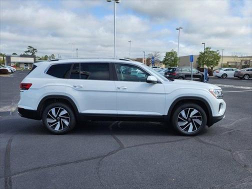 2025 Volkswagen Atlas 2.0T SEL