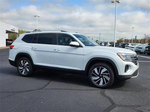 2025 Volkswagen Atlas 2.0T SEL