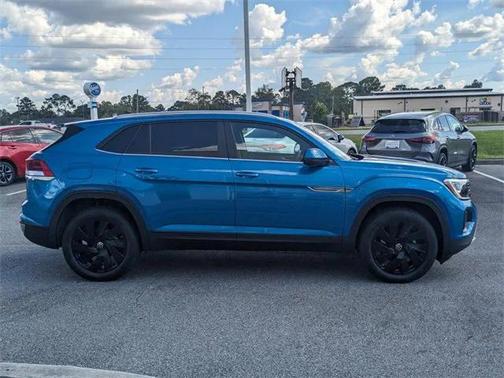 2024 Volkswagen Atlas Cross Sport 2.0T SE w/Technology 4MOTION
