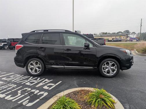 2017 Subaru Forester 2.5i Touring