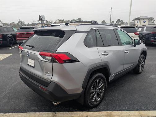 2024 Toyota RAV4 Hybrid XLE Premium