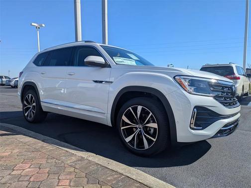 2026 Volkswagen Atlas 2.0T SEL Premium R-Line 4MOTION