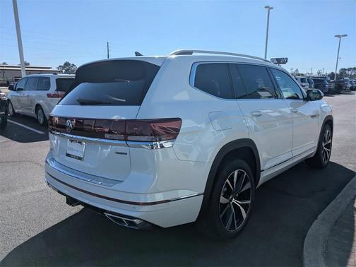 2026 Volkswagen Atlas 2.0T SEL Premium R-Line 4MOTION