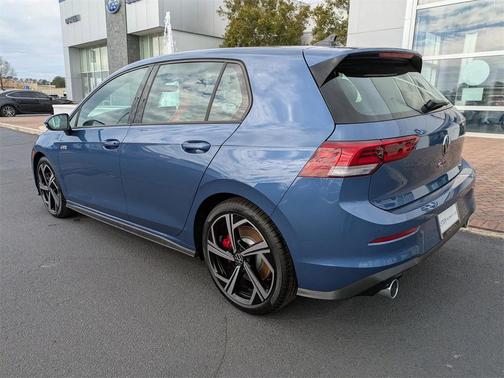 2026 Volkswagen Golf GTI 2.0T SE DSG