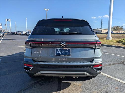 2025 Volkswagen Taos 1.5T SE