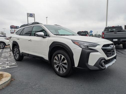 2025 Subaru Outback Touring