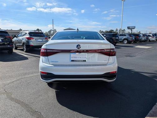 2026 Volkswagen Jetta 1.4T SE