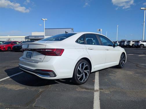 2025 Volkswagen Jetta 1.5T SEL