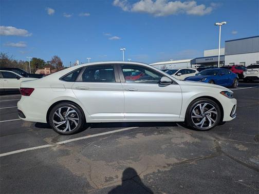 2025 Volkswagen Jetta 1.5T SEL