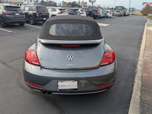 2018 Volkswagen Beetle 2.0T S