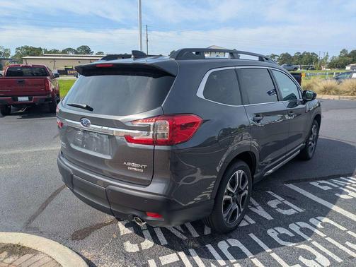 Magnetite Gray Metallic 2026 Subaru Ascent Limited 7-Passenger