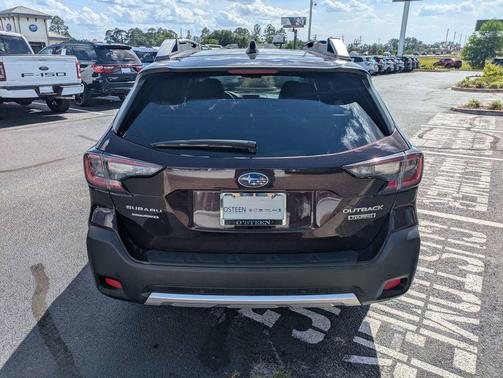 Dark Mahogany Pearl 2023 Subaru Outback Touring