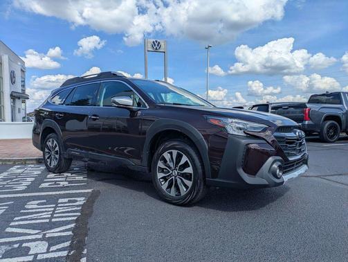 Dark Mahogany Pearl 2023 Subaru Outback Touring