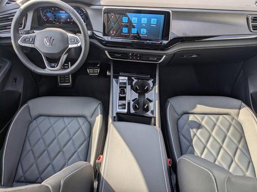 deep black pearl 2026 Volkswagen Atlas Cross Sport 2.0T SEL Premium