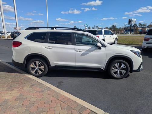 2023 Subaru Ascent Premium 7-Passenger
