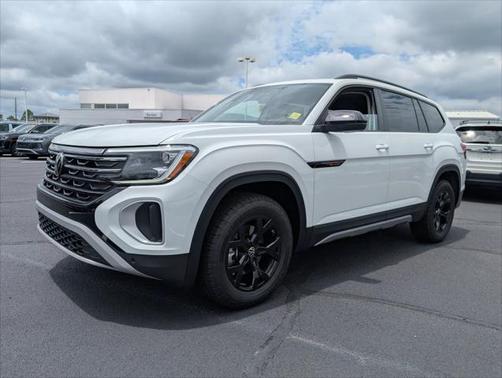 2025 Volkswagen Atlas 2.0T Peak Edition