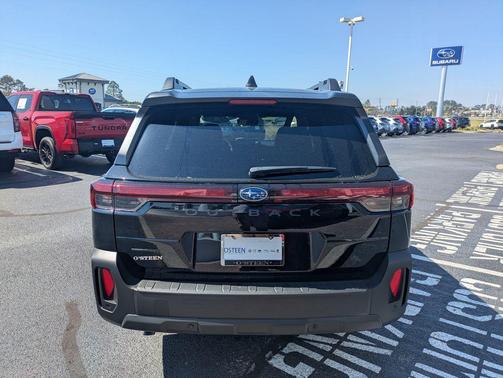 Crystal Black Silica 2026 Subaru Outback Limited