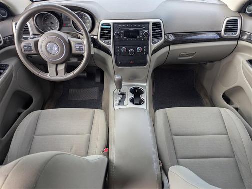 2011 Jeep Grand Cherokee Laredo