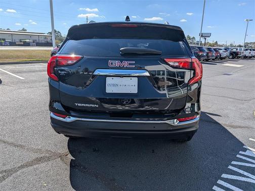 2021 GMC Terrain SLT