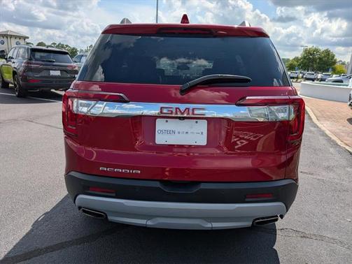 2023 GMC Acadia FWD SLT