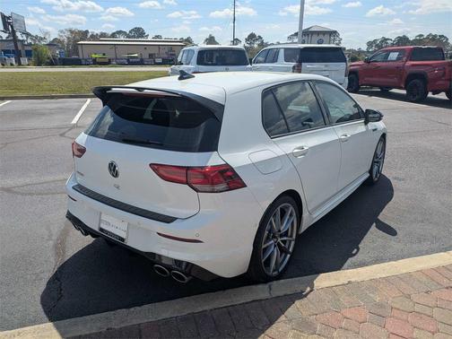 2024 Volkswagen Golf R 2.0T DSG
