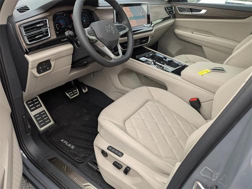 2026 Volkswagen Atlas 2.0T SEL Premium R-Line 4MOTION