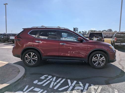 2019 Nissan Rogue SV