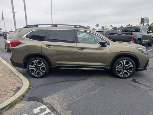 Green Metallic 2025 Subaru Ascent Limited 8-Passenger
