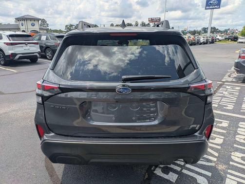 Magnetite Gray Metallic 2026 Subaru Forester Premium
