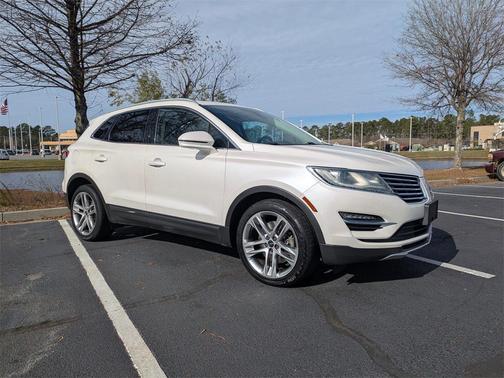 2015 Lincoln MKC Base