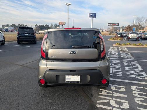 2015 Kia Soul Base