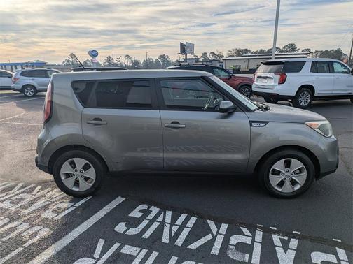 2015 Kia Soul Base