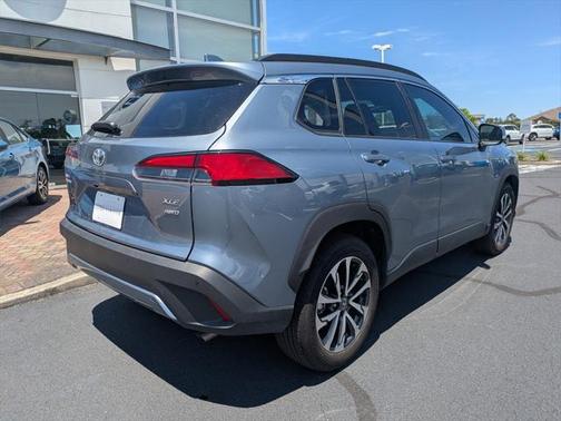 2022 Toyota Corolla Cross XLE