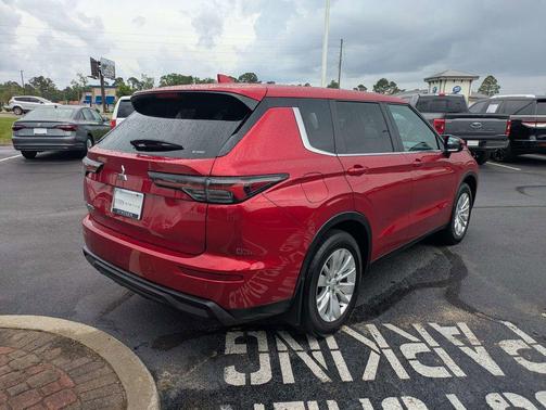 Red Diamond 2025 Mitsubishi Outlander ES S-AWC