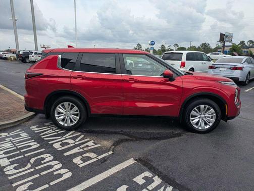 Red Diamond 2025 Mitsubishi Outlander ES S-AWC