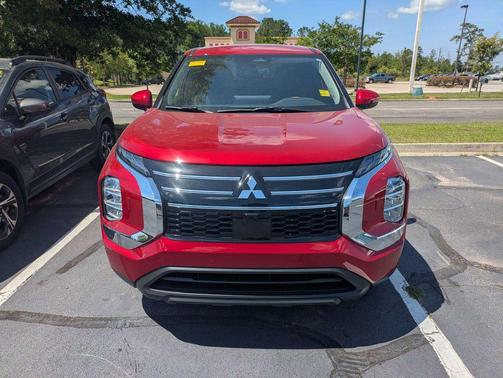 Red Diamond 2025 Mitsubishi Outlander ES S-AWC