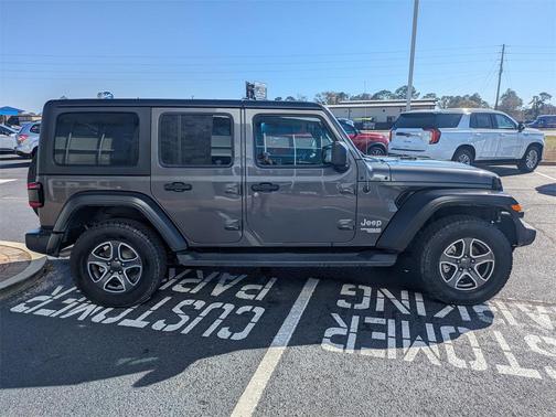 2020 Jeep Wrangler Unlimited Sport