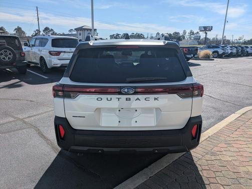 Crystal White Pearl 2026 Subaru Outback Premium