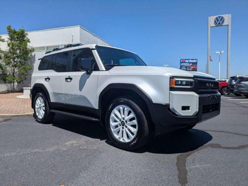 Wind Chill Pearl 2025 Toyota Land Cruiser Base
