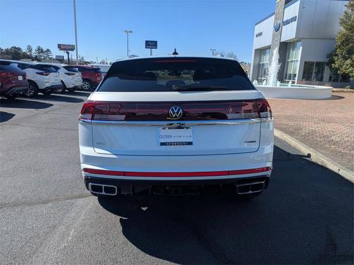 2026 Volkswagen Atlas Cross Sport 2.0T SEL Premium