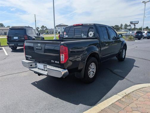 2021 Nissan Frontier SV