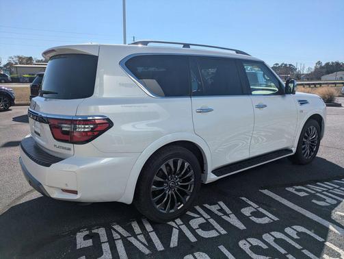 2021 Nissan Armada Platinum 2WD