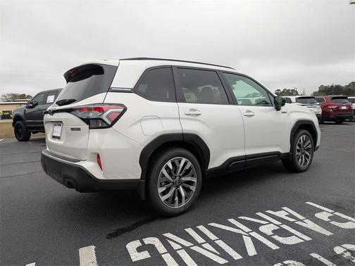 2025 Subaru Forester Hybrid Touring