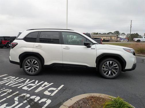 2025 Subaru Forester Hybrid Touring