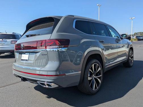 2026 Volkswagen Atlas 2.0T SEL Premium R-Line 4MOTION