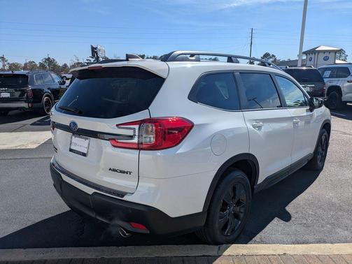 Crystal White Pearl 2026 Subaru Ascent Premium 7-Passenger