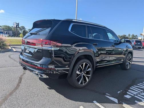 2026 Volkswagen Atlas 2.0T SEL Premium R-Line 4MOTION