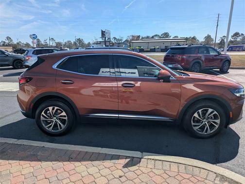 2022 Buick Envision FWD Essence